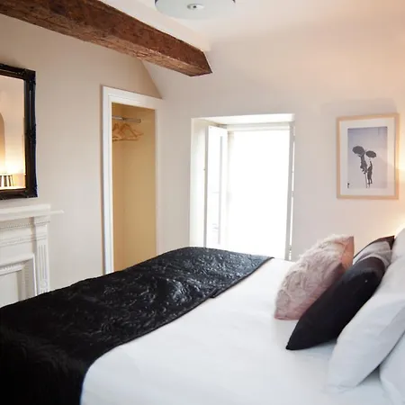 7 Boutique Vendégház Galway
