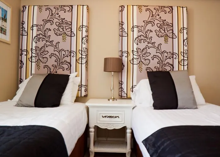 Pensión 7 Boutique Galway