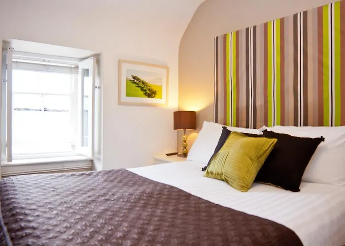 Pensión 7 Boutique Galway