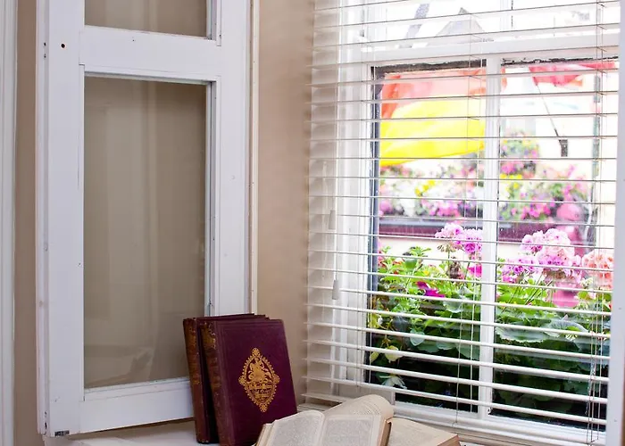 7 Boutique 4* Galway