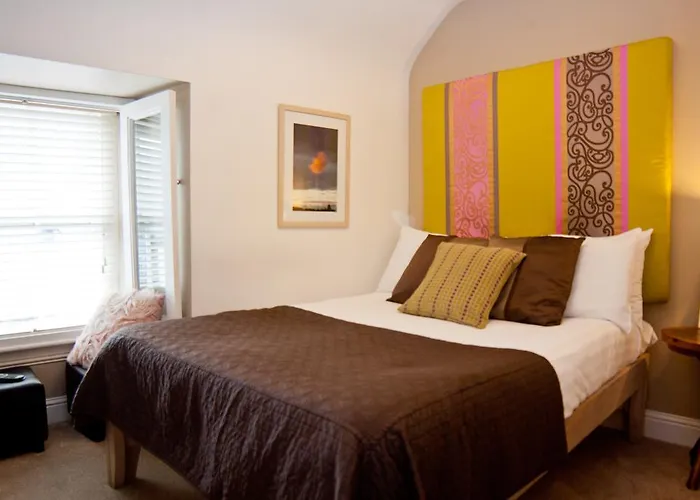 Pensión 7 Boutique Galway