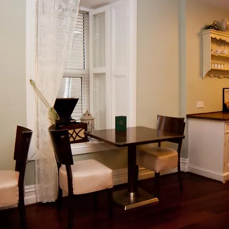 7 Boutique 4* 戈尔韦